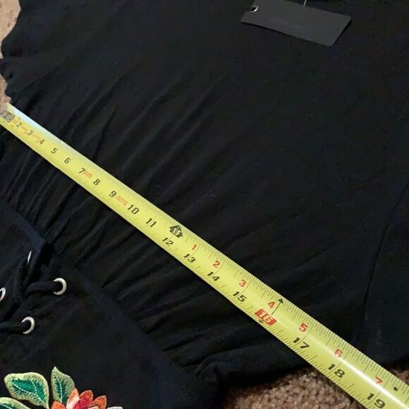 500 Maison Cinqcent Embroidered blacktop. NWT. Med - Picture 6 of 14